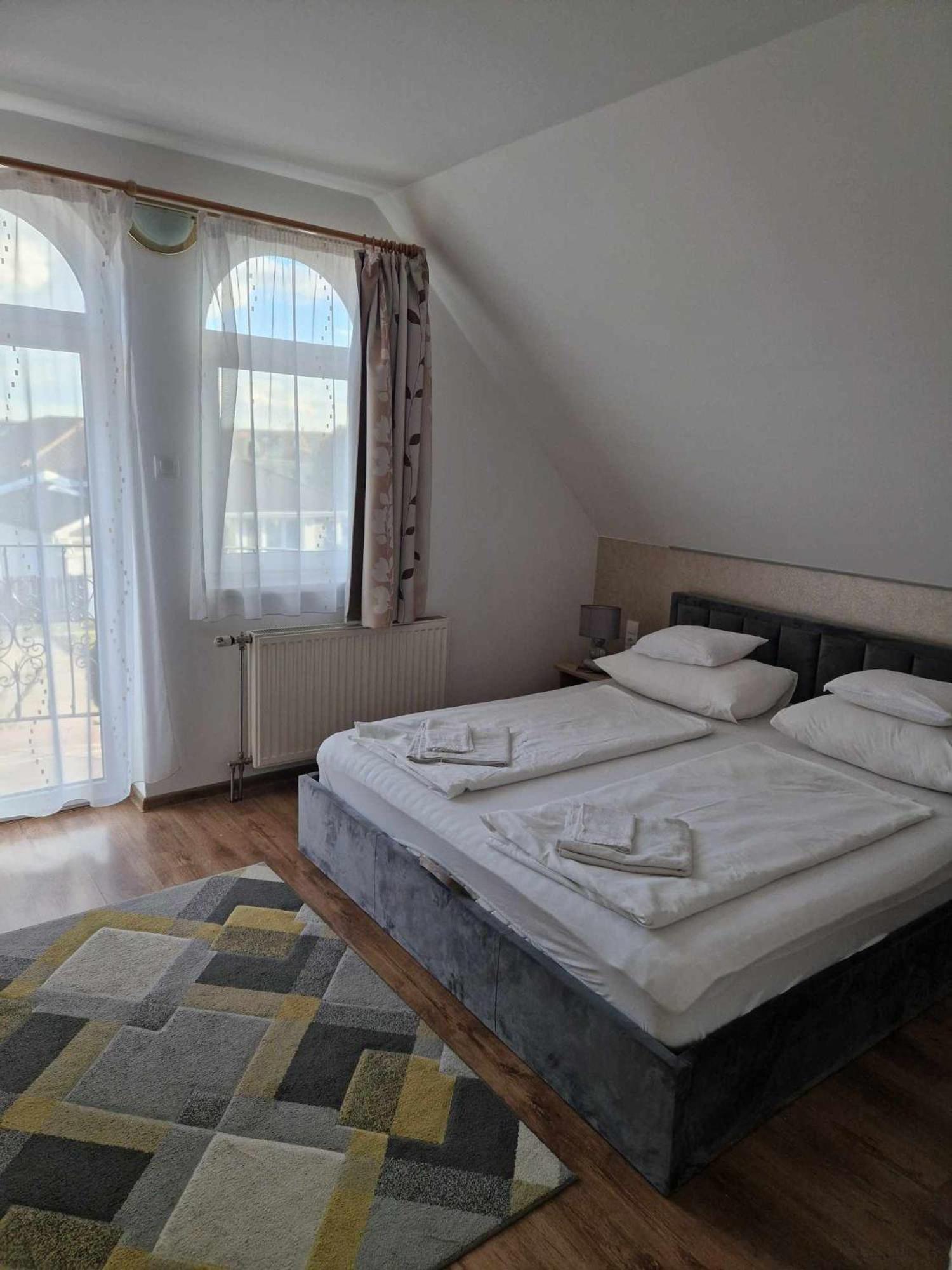 Patricia Panzio Hotell Bük Exteriör bild
